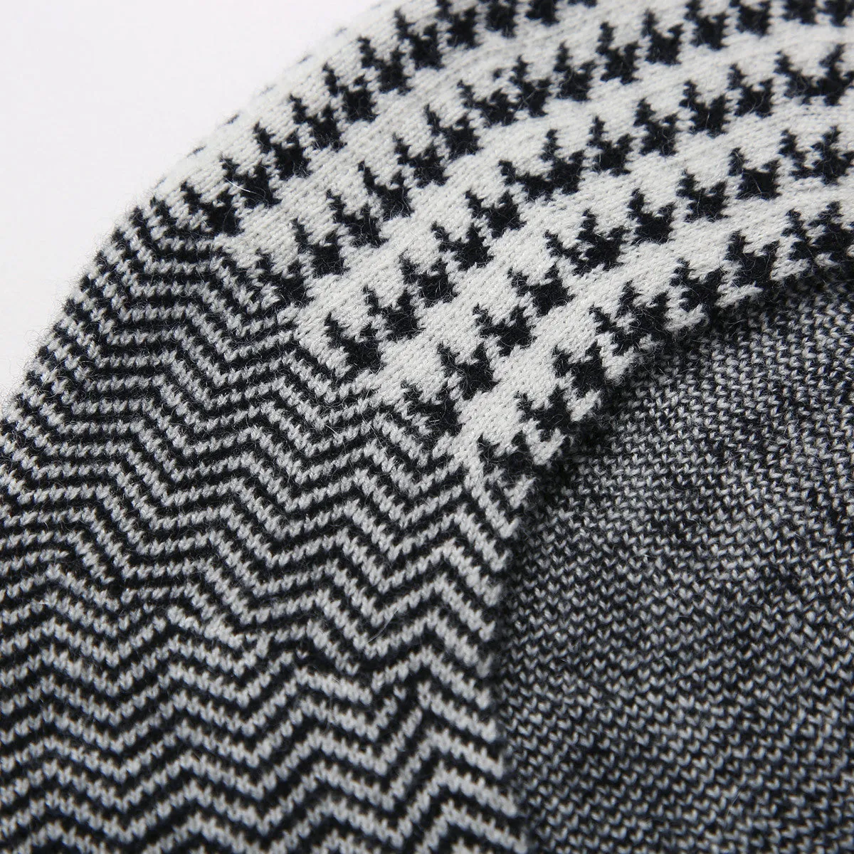 100% Cashmere Elegant Houndstooth Knit Beret