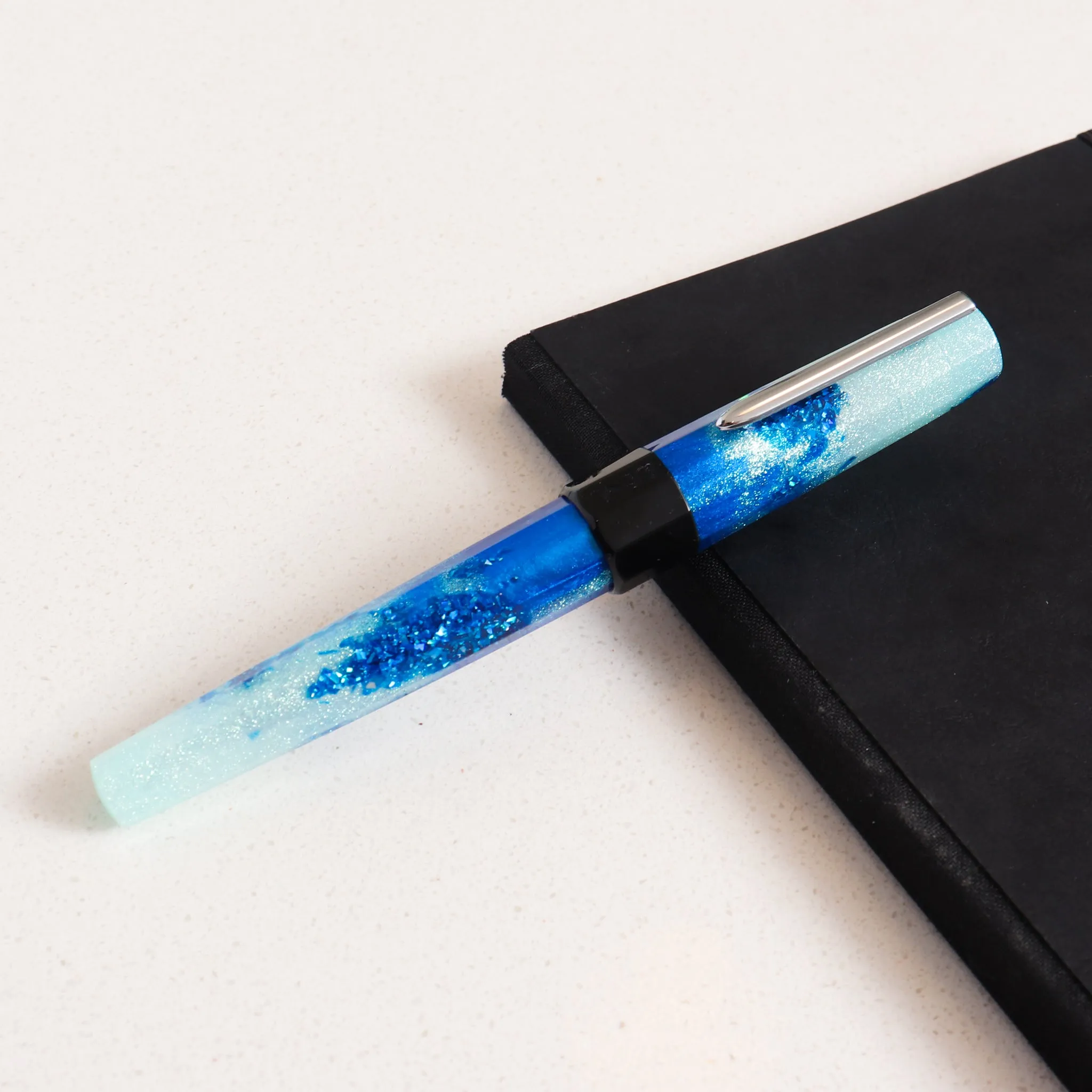 BENU Euphoria Big Wave Fountain Pen