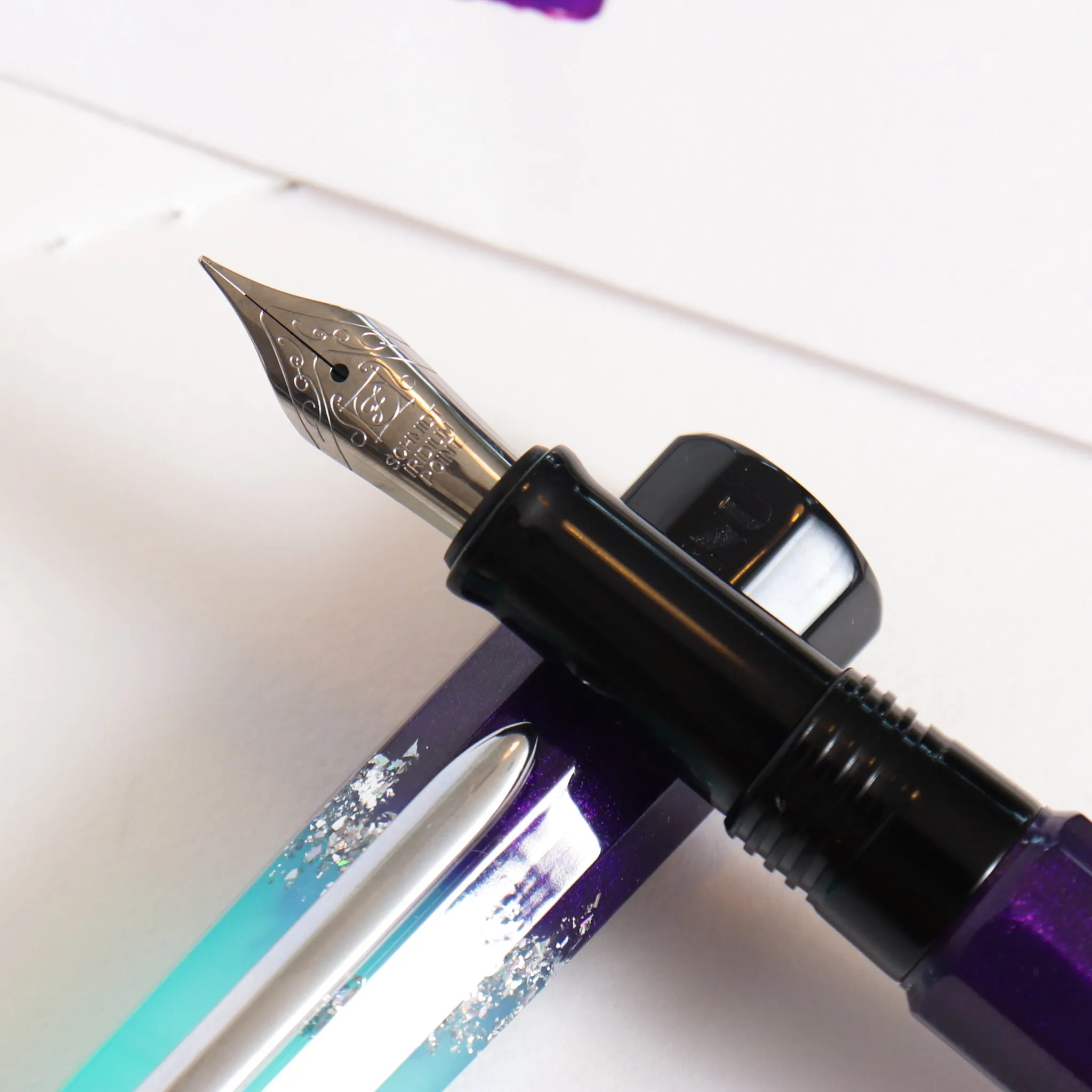 BENU Euphoria Ocean Breeze Fountain Pen