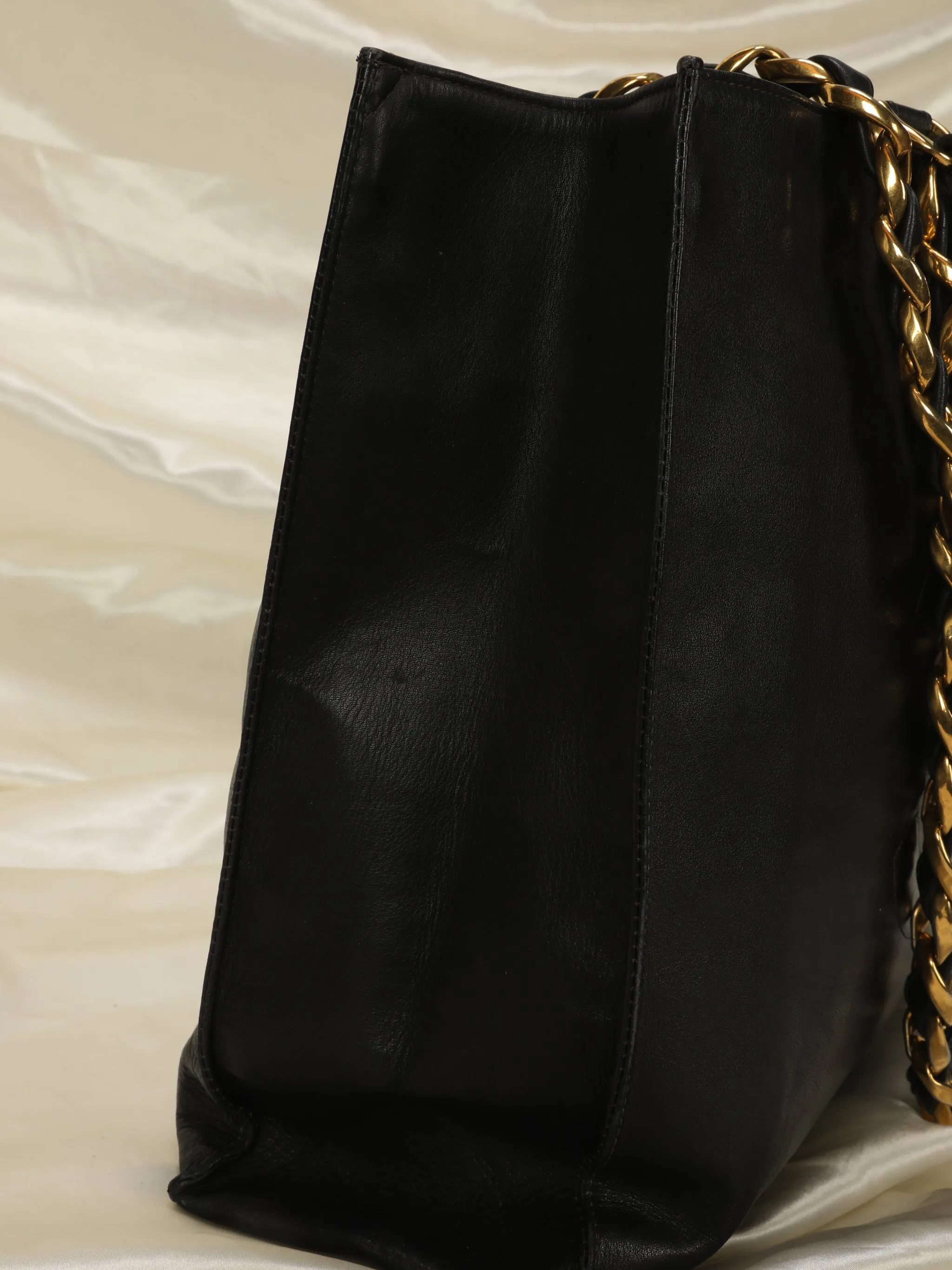 CL Lambskin Timeless Chain Tote