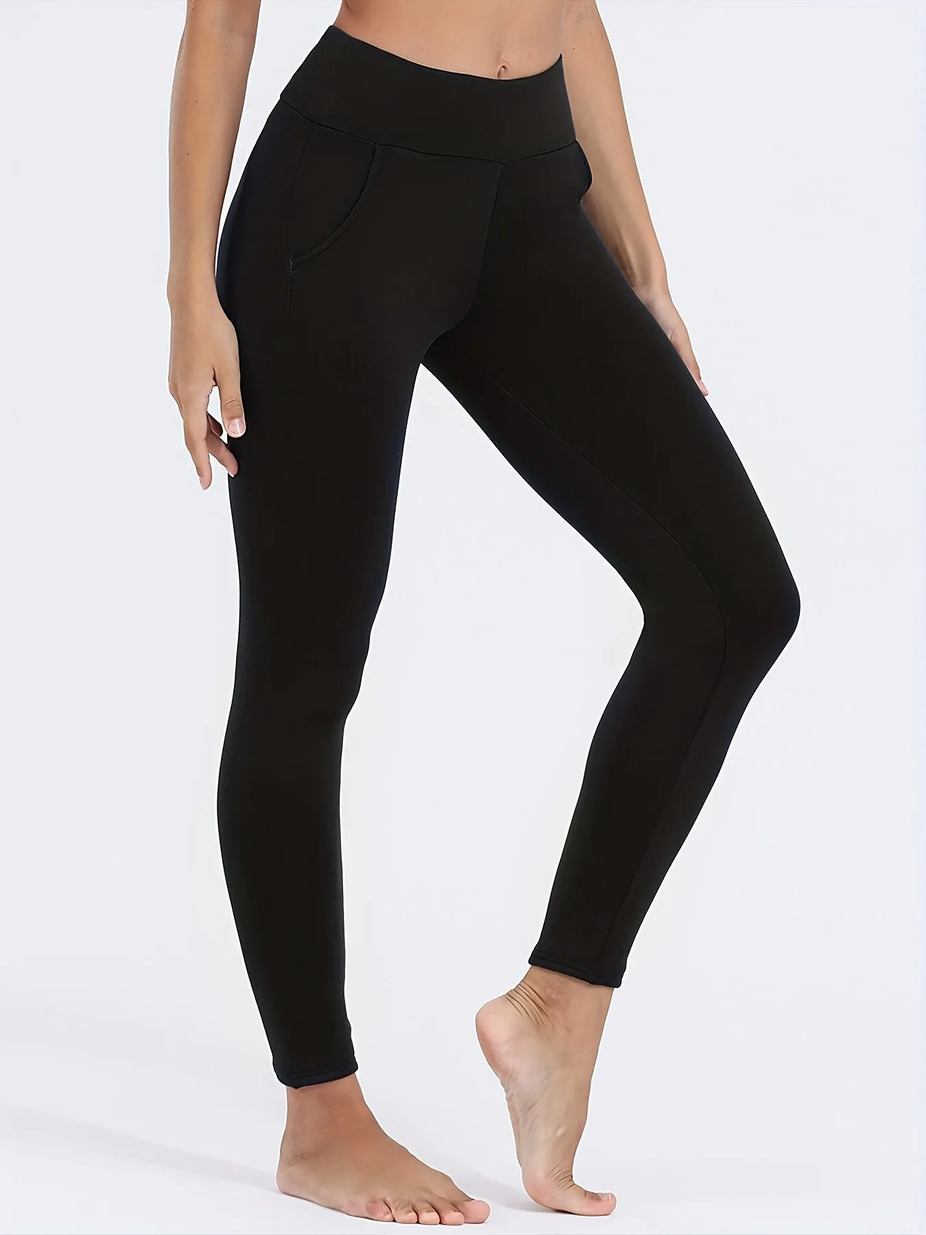 Cozy Pocket Leggings Stay Warm and Stylish This Season