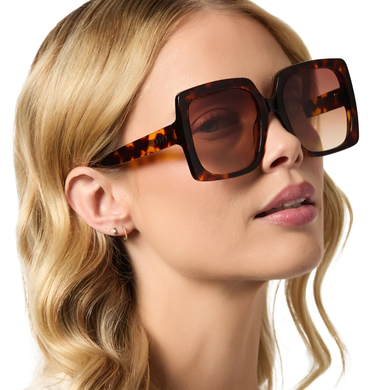 EMILY IN PARIS - SYLVIE   EDITORIAL TORTOISE   BROWN GRADIENT SUNGLASSES