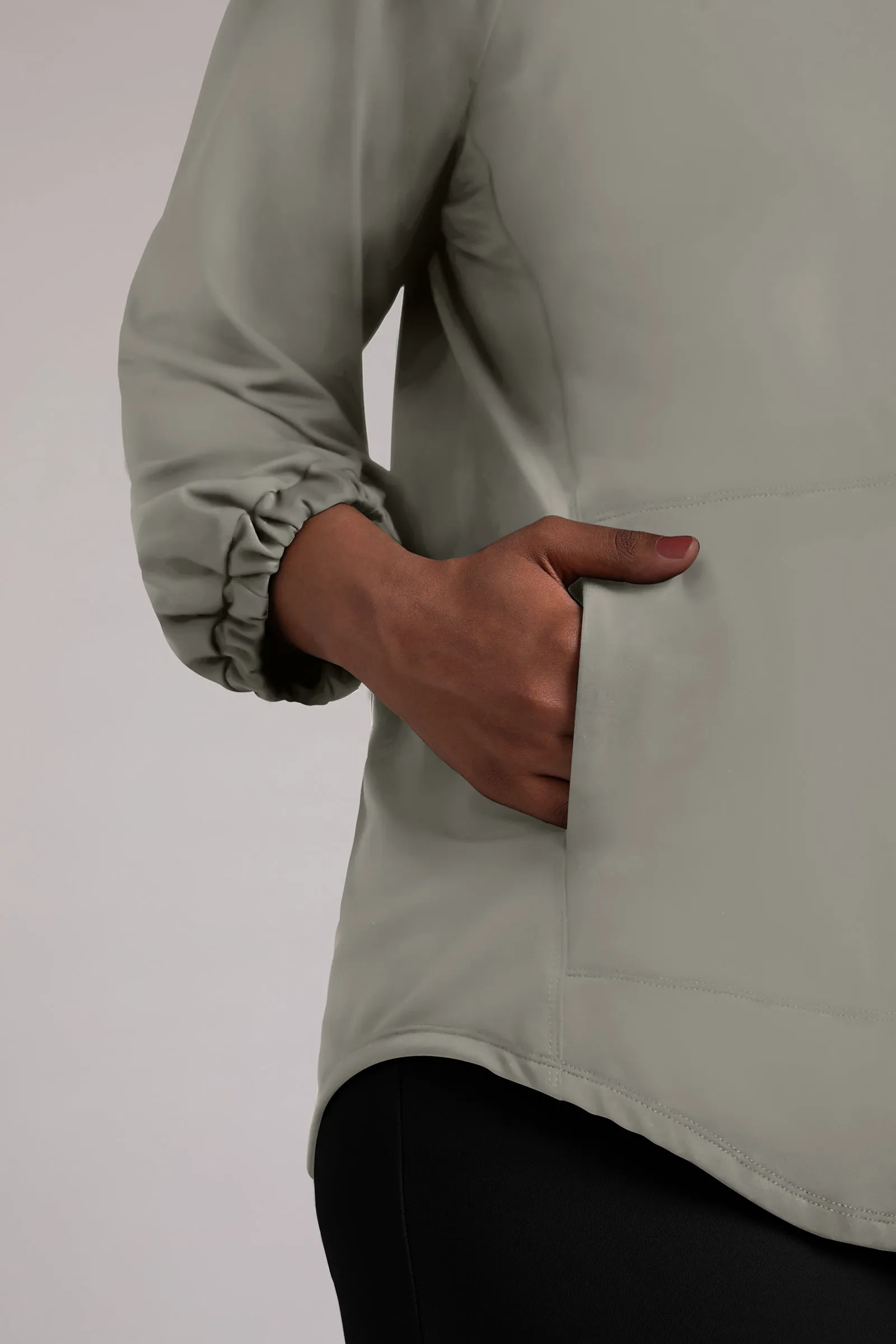 Fleece Back Jersey Move Pullover with Elastic Cuff | Taupe