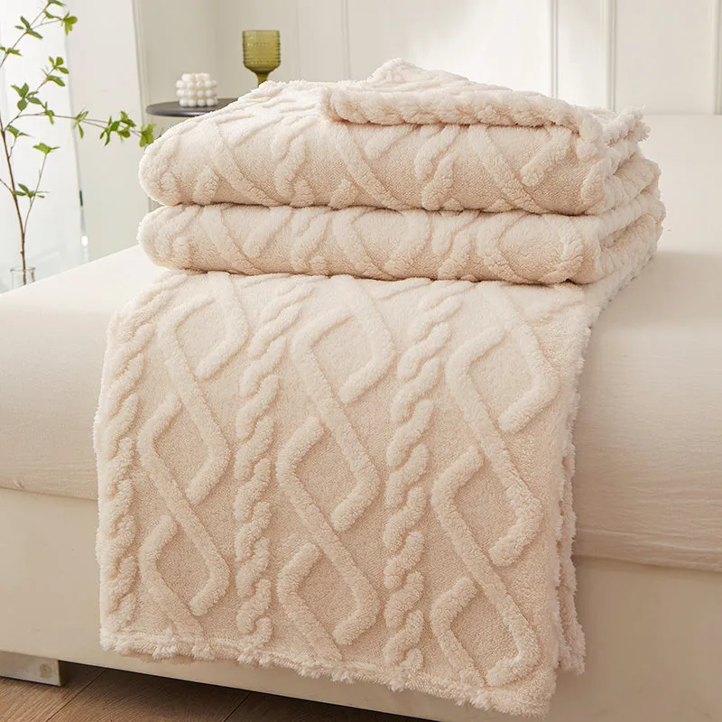 Plush Fleece Throw Blanket Cozy and Stylish Home Decor Accessory